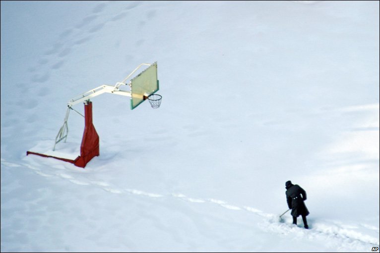 _47028369_basketball_ap